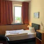 Gæstehus Zur Ostsee Kölpinsee