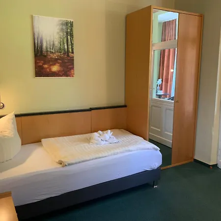 Pension Zur Ostsee Guest house *