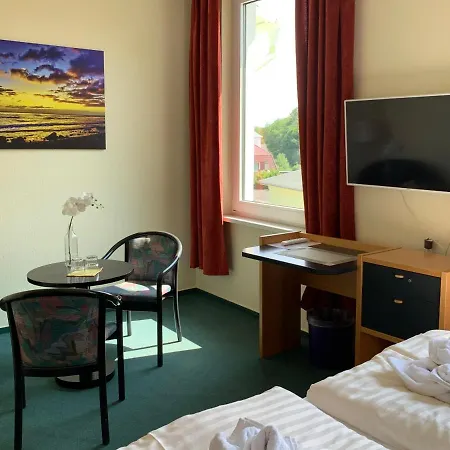 Pension Zur Ostsee * Kolpinsee