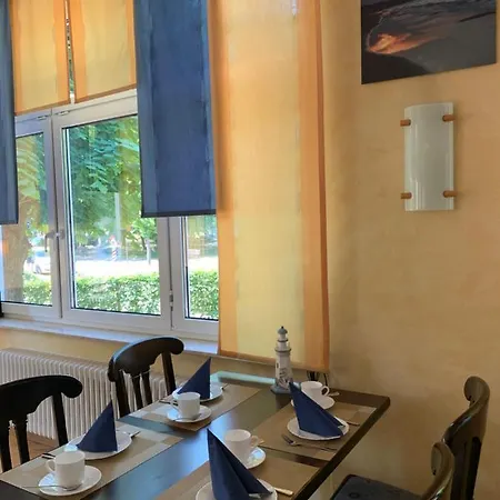 Zur Ostsee Maison d'hôtes Kolpinsee